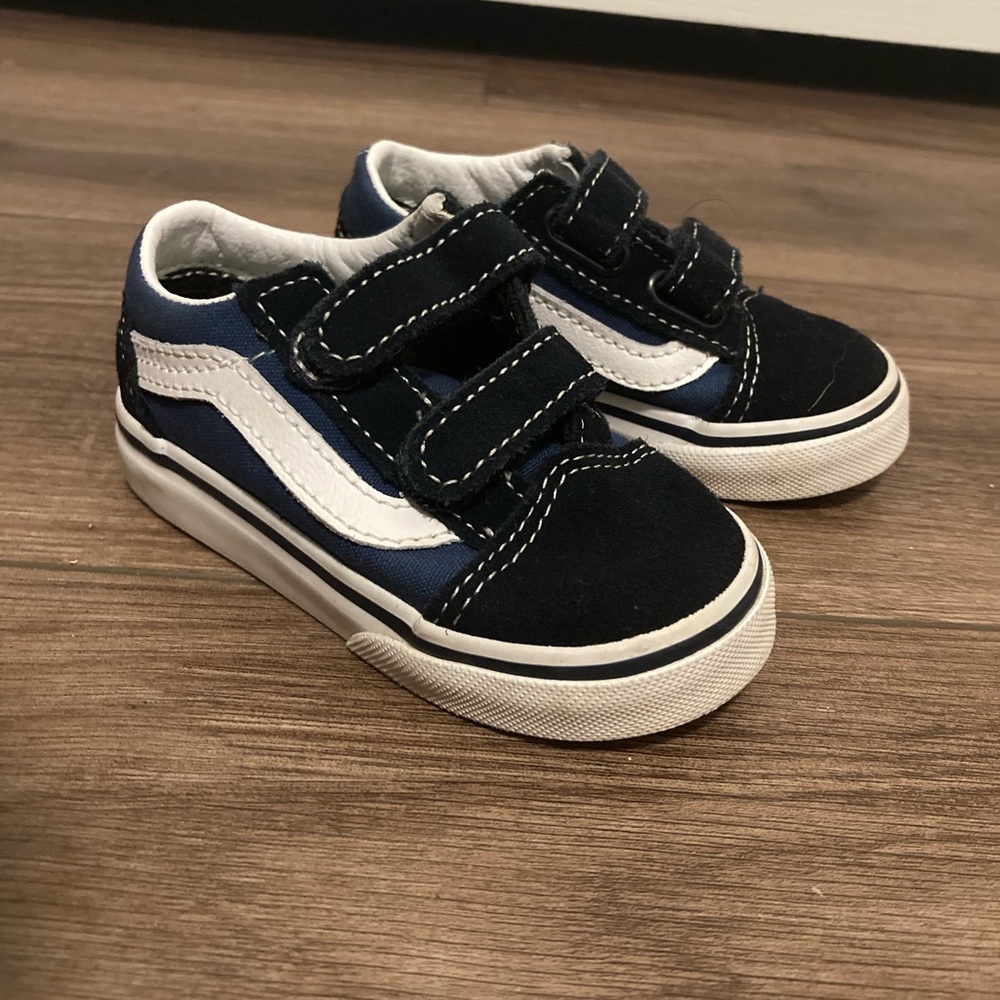 Toddler Vans Old Skool V Black and Blue Sneakers with Velcro Straps